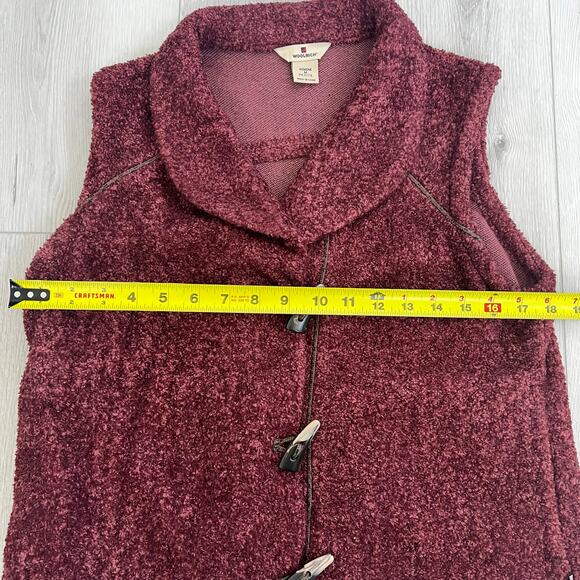 Vintage Woolrich Rust Fleece Vest Size Women's M/P Wooden Toggle Button - Picture 4 of 7
